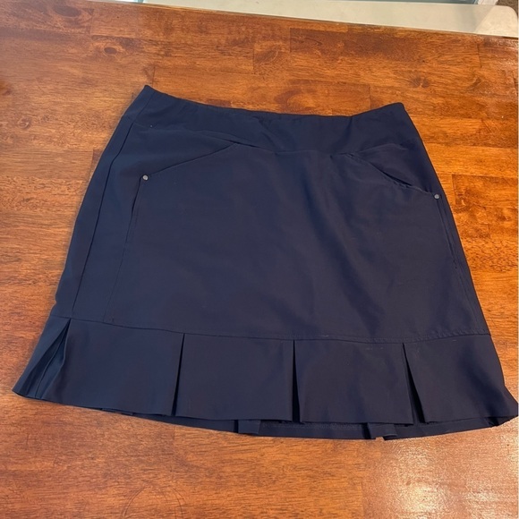 Tail Pants - Tail Activewear women’s navy skirt skort size 16